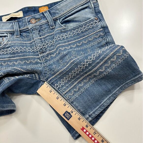 Anthropology Pilcro and the Letterpress Stet Embroidered Jean Shorts Size 26 - Picture 8 of 12